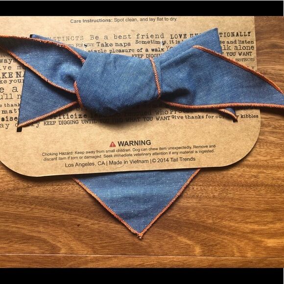 Tail Trends Unity Scoop Neck Bandana - Picture 7 of 8